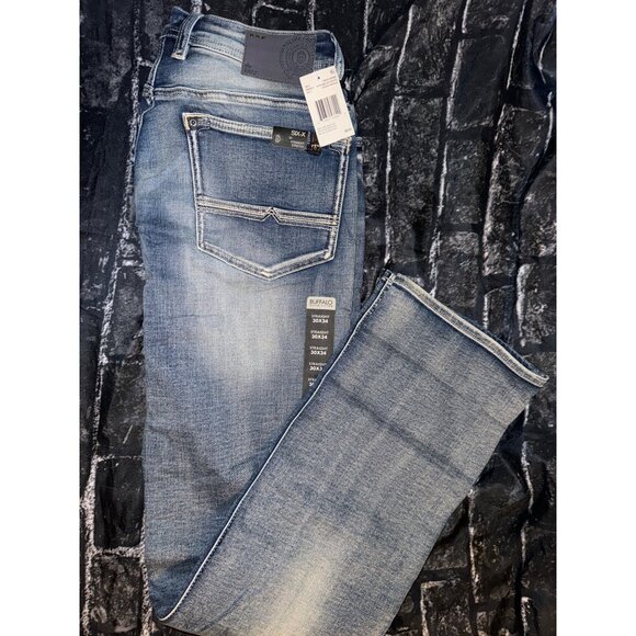 Buffalo David Bitton Men Six X Straight Jeans, Size 30/34, NWT - Picture 4 of 7